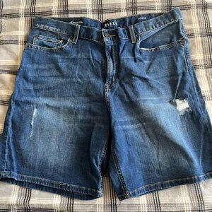 Size 16 denim shorts, EUC